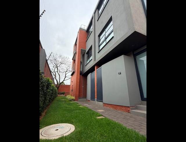 3 BEDROOM PROPERTY TO RENT IN HAZELWOOD